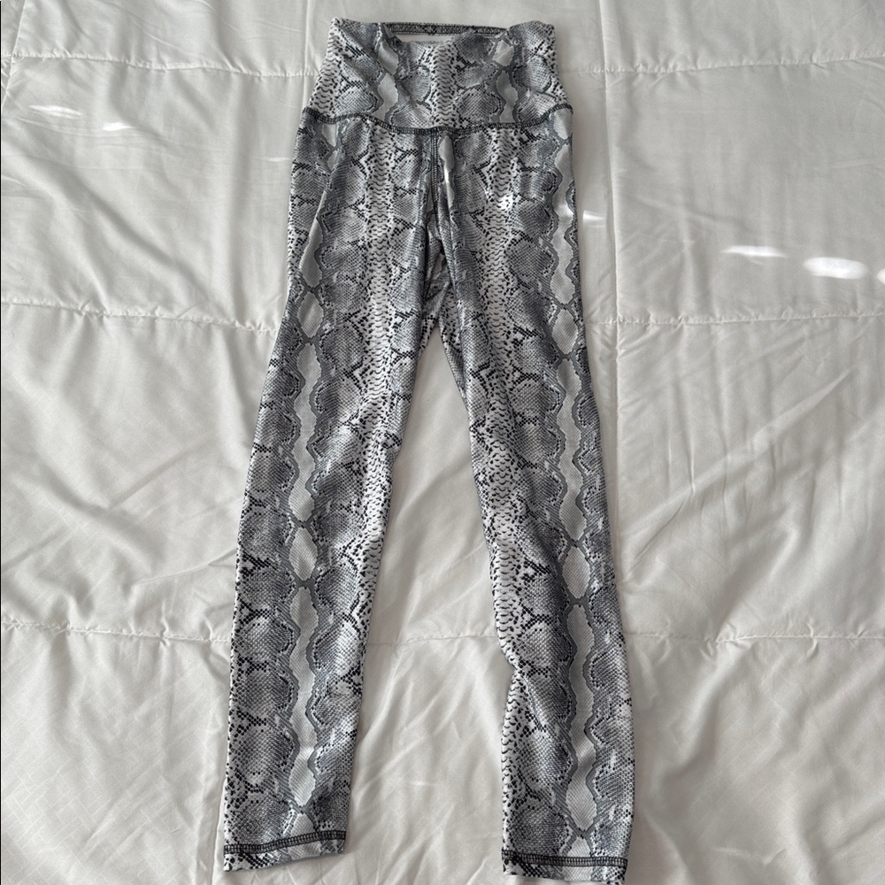 Abs2B Snakeskin Print Leggings